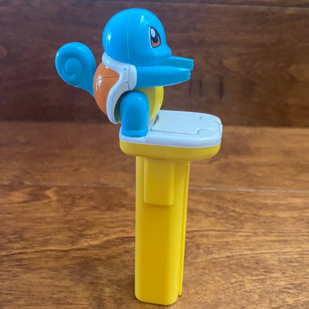 Vintage 1998 Pokemon Squirtel Japanese Candy Catcher Dispenser